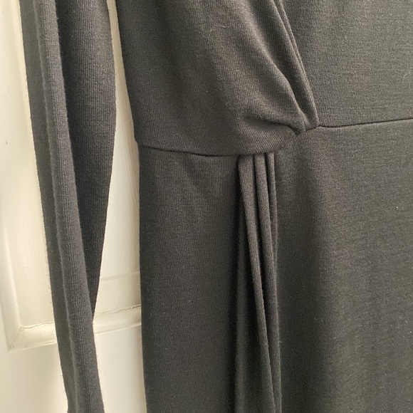 Vince Womens Knot-Front Crewneck Midi Lightweight Sweater Dress Size Medium NWT - Picture 9 of 10
